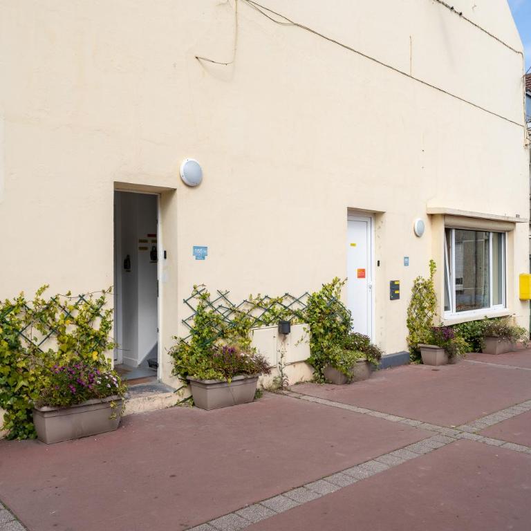 Bundle 2 Apparts, 12 person - Parking, station, beach - Appartement - Rez-de-Chaussée - 23