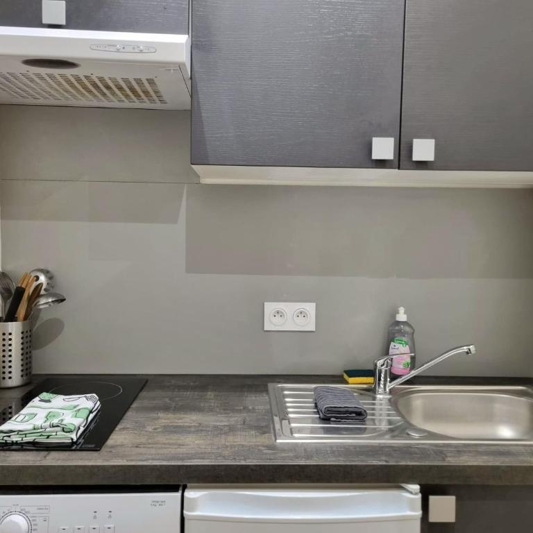 Appartement climatisation centre historique - One-Bedroom Standard Apartment - 10