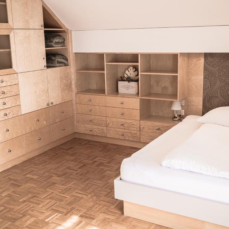 Haus Dietrich am Red Bull Ring - Appartement avec Balcon - 6
