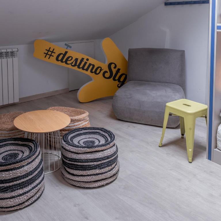 Santiago KM-0 - Litera en habitación compartida mixta de 8 camas - 10