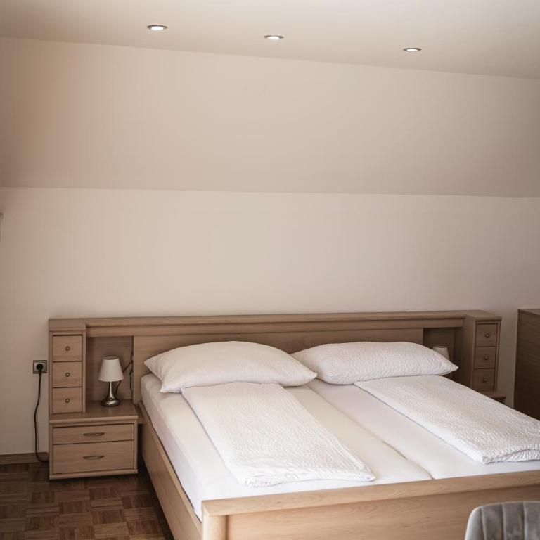 Haus Dietrich am Red Bull Ring - Appartement avec Balcon - 2