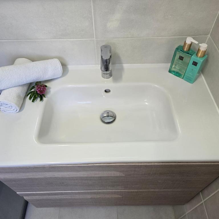 Rayo de Sol Beautiful bungalow with sea view - Two-Bedroom Villa - 63