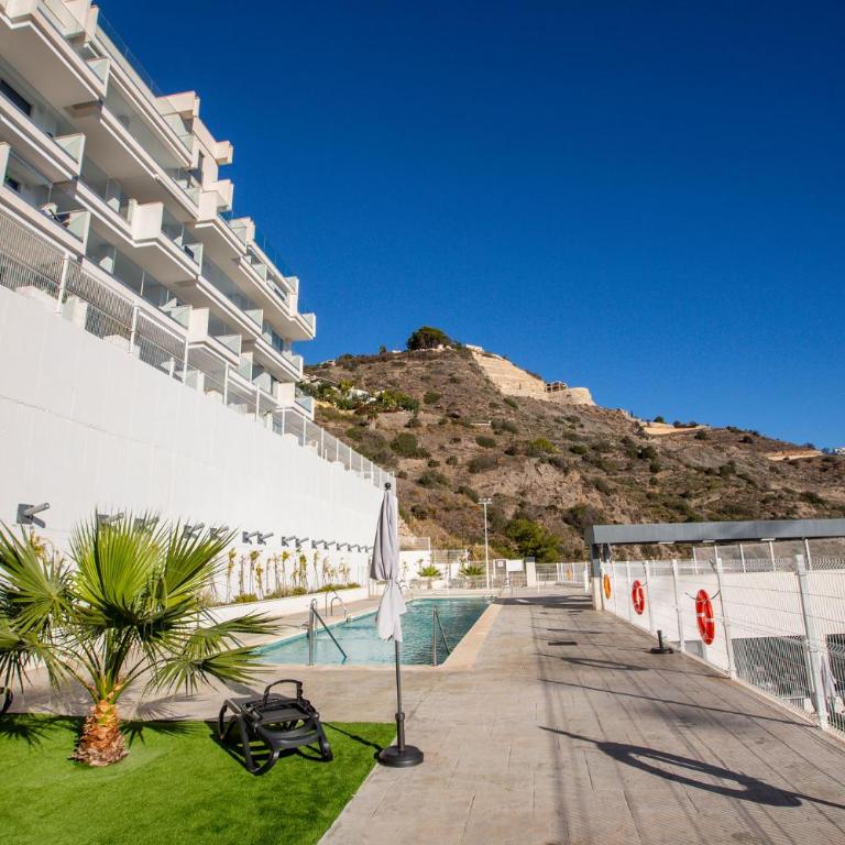 Icon Deluxe Marina Views - Three-Bedroom Apartment - 8