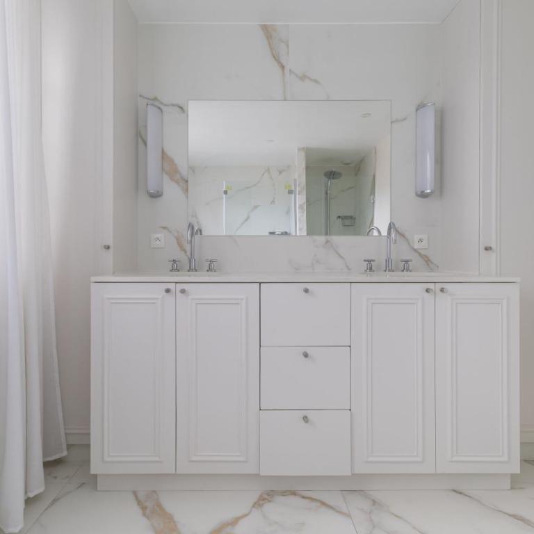 Luxury apartments - Avenue Montaigne - Appartement 4 Chambres de Luxe - 14