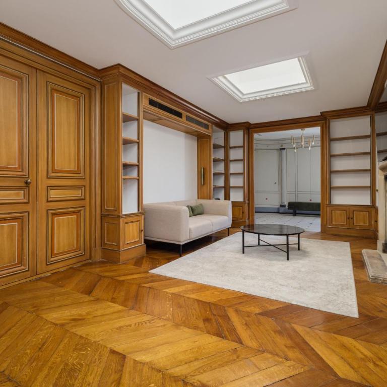 Luxury apartments - Avenue Montaigne - Appartement 3 Chambres avec Vue - 9