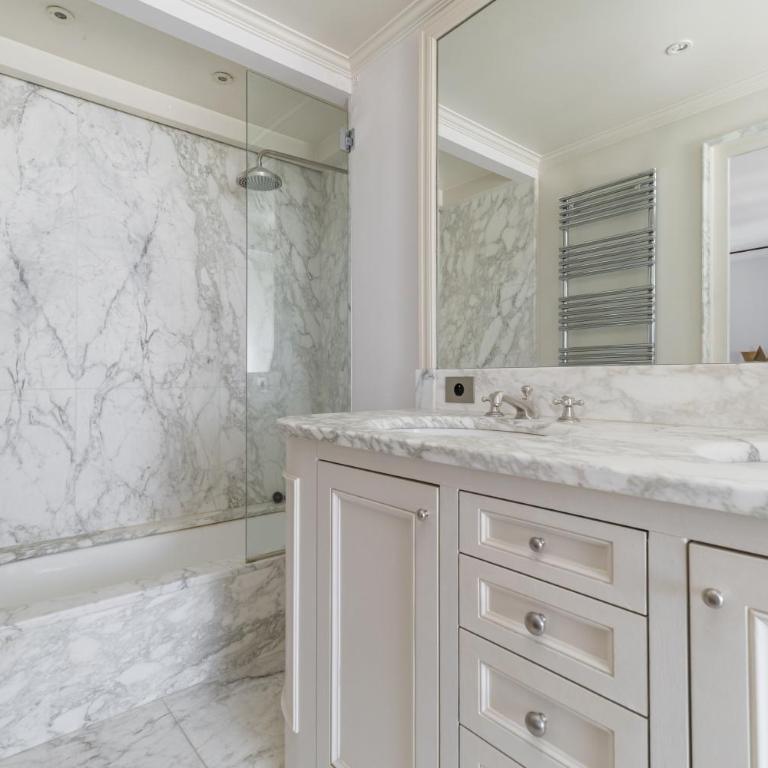 Luxury apartments - Avenue Montaigne - Appartement 3 Chambres avec Vue - 15