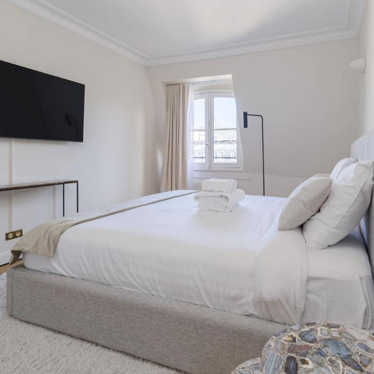 Luxury apartments - Avenue Montaigne - Appartement 4 Chambres de Luxe - 32