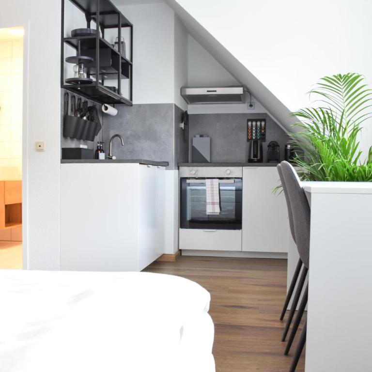 Studio 12 - Modern - Zentral - Küche - Appartamento Monolocale con Letto King-Size - 2