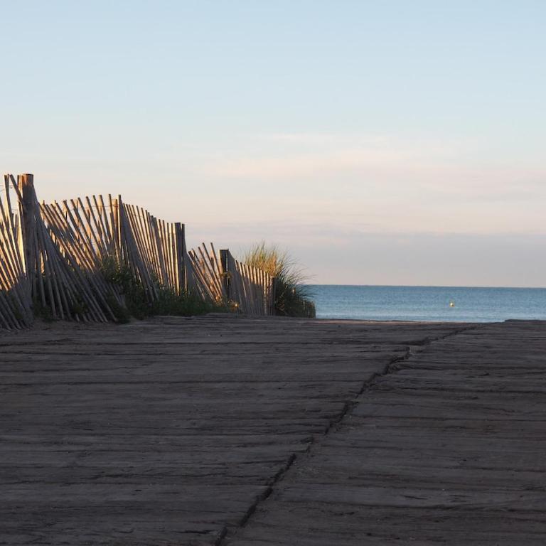 GRANDE PLAGE A 50 Métres - Two-Bedroom House - 3