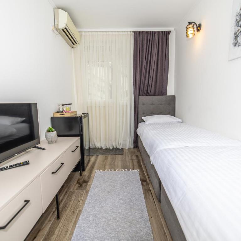 Apartments Irena - Twin Room - 6