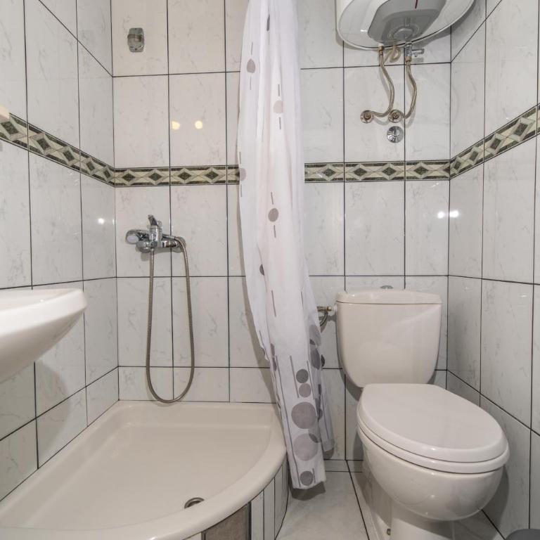 Apartments Irena - Twin Room - 4