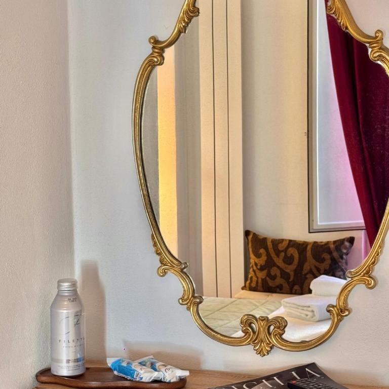 Taorminas Sun Central Boutique Guesthouse & Suites - Camera Matrimoniale con Balcone - 3