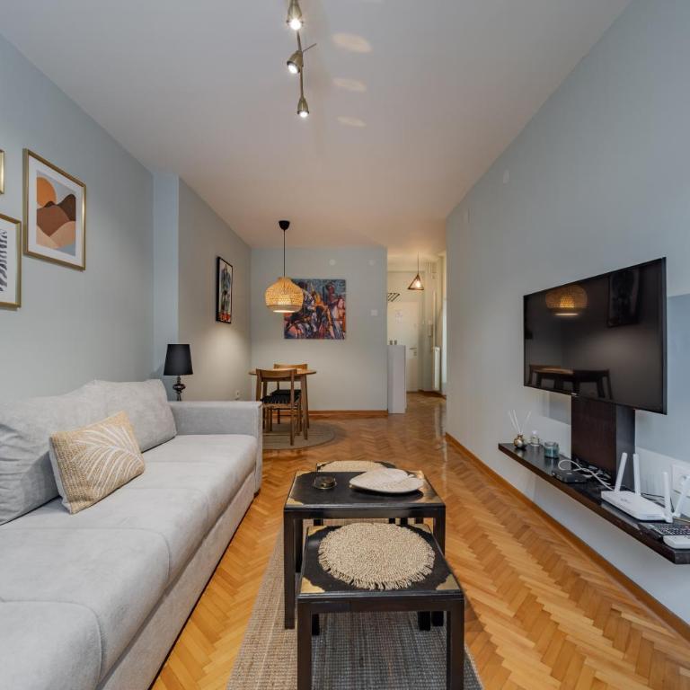 Charming One Bedroom In The Heart of Belgrade - One-Bedroom Apartment - 15