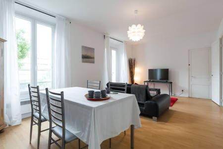Reine des Mers - Two-Bedroom Deluxe Apartment with Garden View - 3