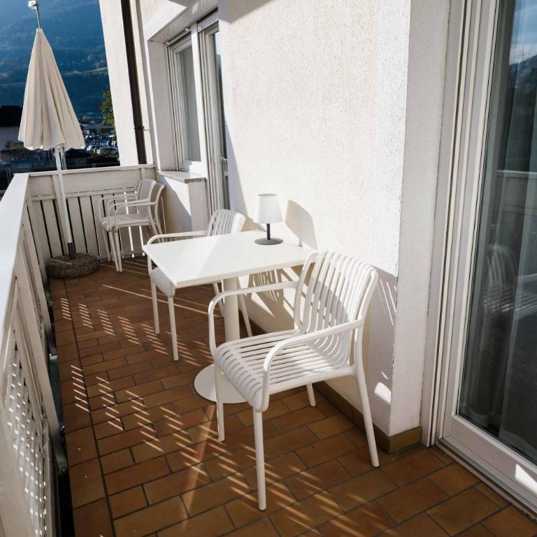Residence Isarcus - Apartment mit 1 Schlafzimmer, Balkon und Bergblick - 6