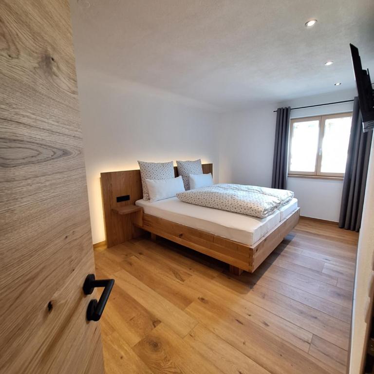 Beim Hofar - die neuen Ferienwohnungen in Obermaiselstein - Apartment mit 2 Schlafzimmern und Balkon - 9