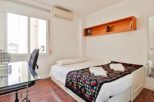 Big apartment, close to train station - Apartamento - 2