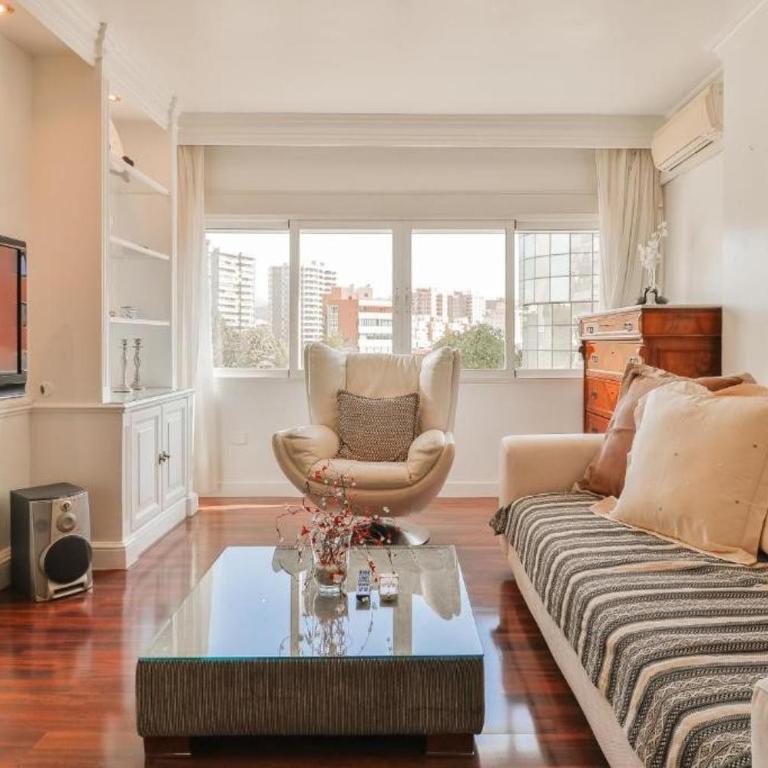 Big apartment, close to train station - Apartamento - 28