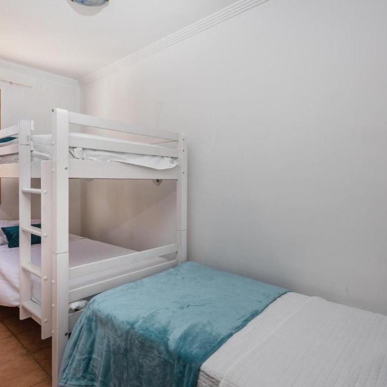 Las Brisas Canary Home Rent - Two-Bedroom Apartment - 11