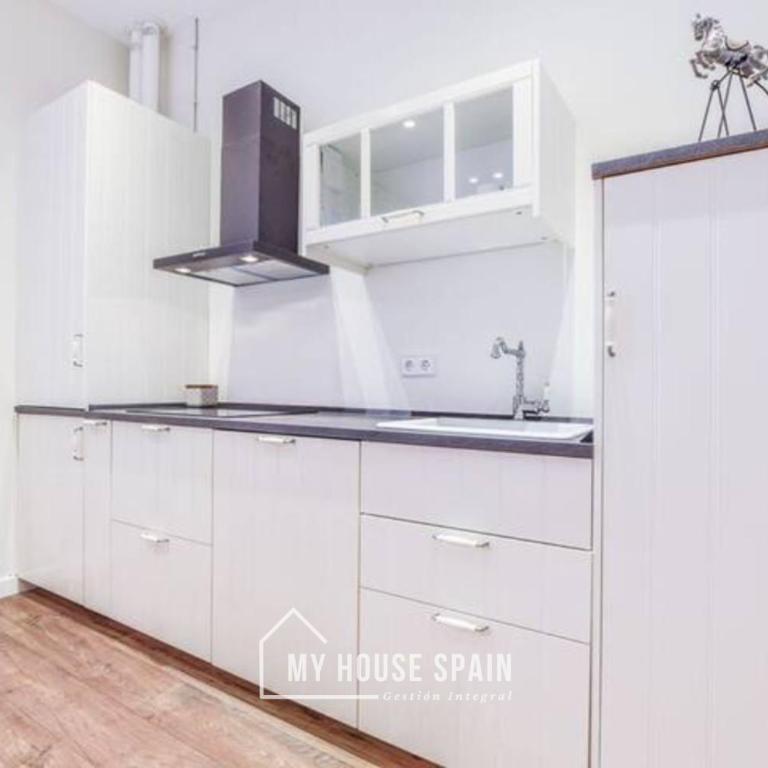 MyHouseSpain - Estrena apartamento en el centro de Madrid - Atocha - Apartment with Shower - 4