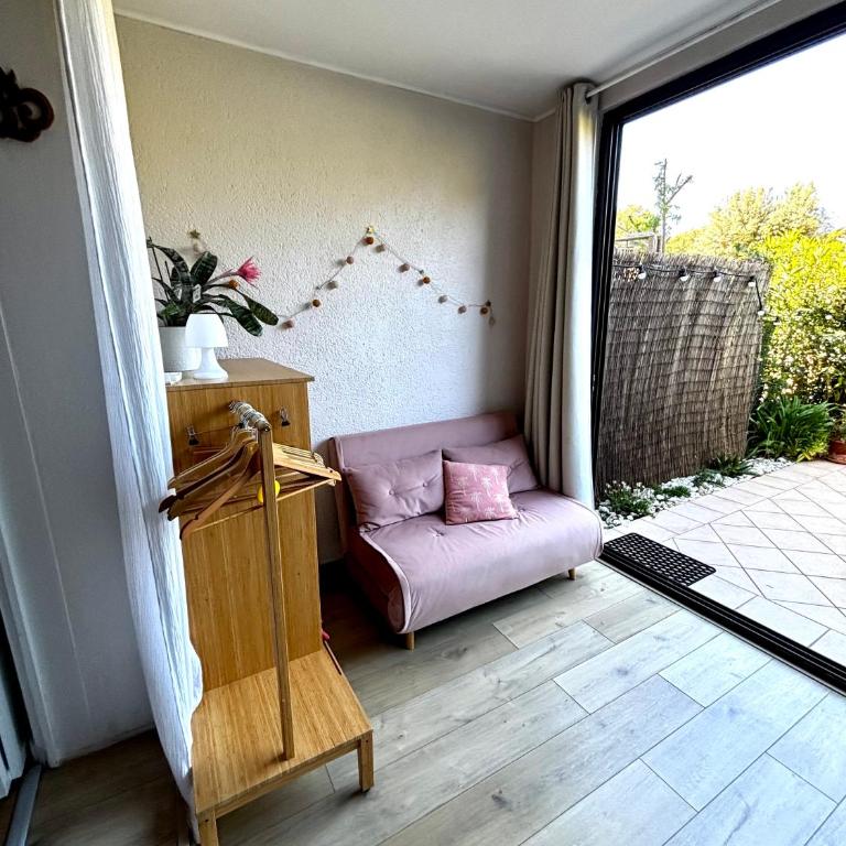 La petite Pinède Studio climatisé 400m de la plage - Studio - 14