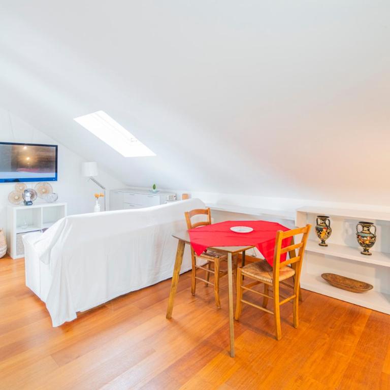 Agri Suite with jacuzzi - La Bilaia - Suite con vistas al mar - 36