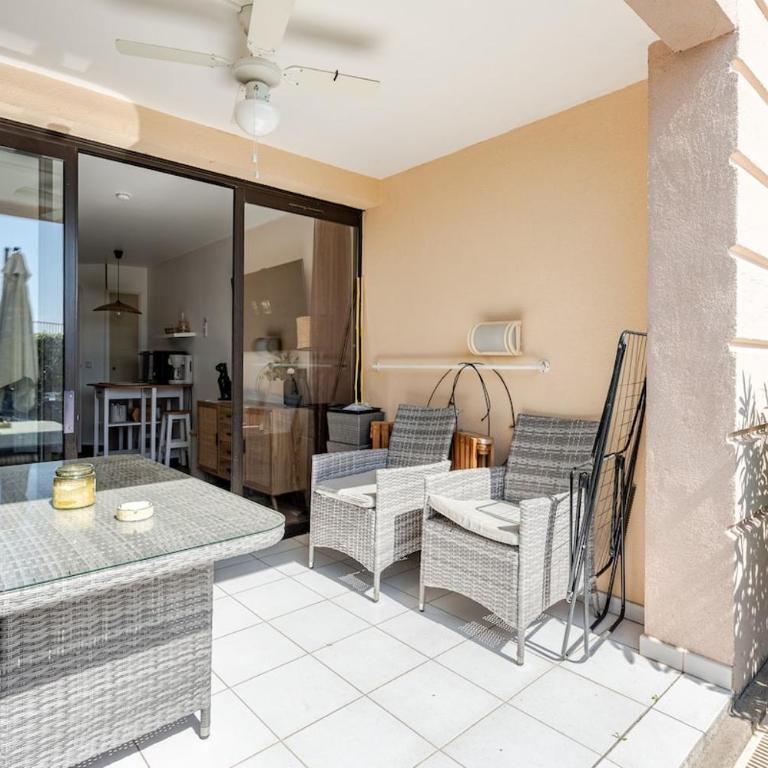 Apartment with Garden, Pool, Sea View and Parking - Appartement 1 Chambre - 22