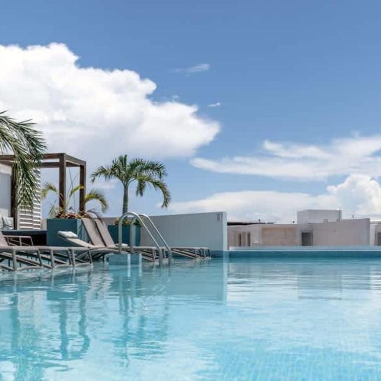 Luxury Condo 150MB 2 Bedroom Cine Gym Pool - Apartment - 4
