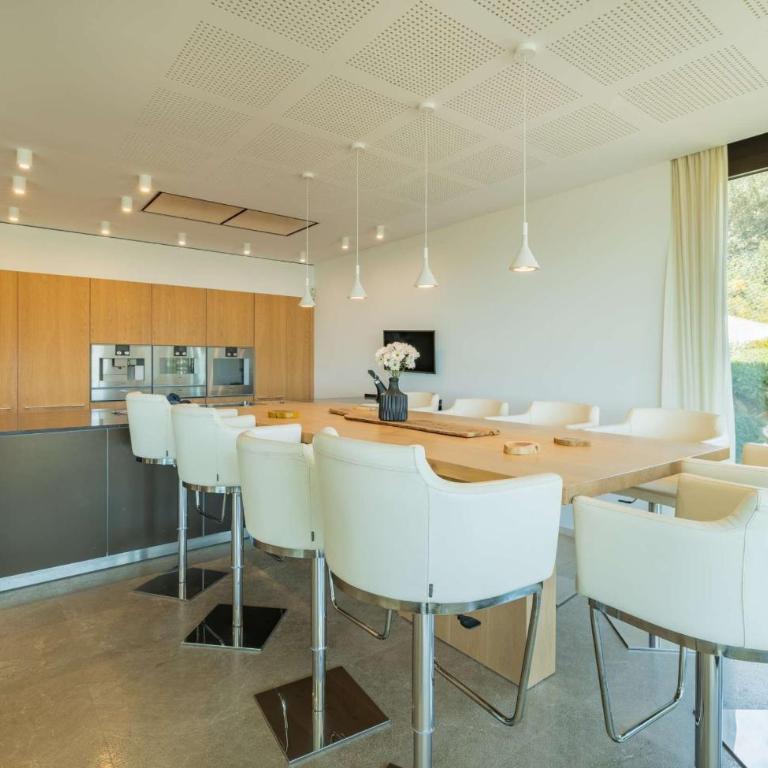 Villa Marvelo - Five-Bedroom Villa - 8