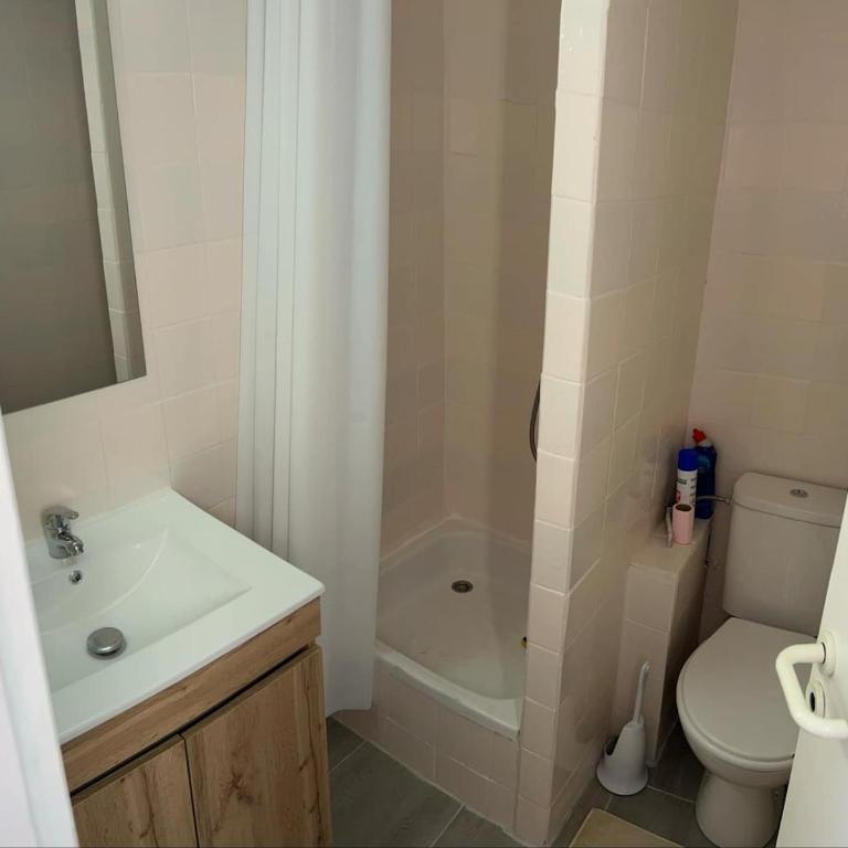 T2 avec terrasse et parking - Appartement 2 Chambres - 12