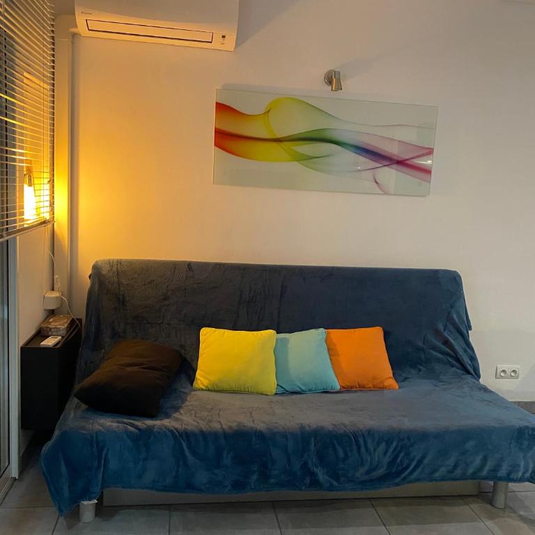 Appartement T2, 5mn à pied de la plage et du port de Sanary - One-Bedroom Apartment - 6