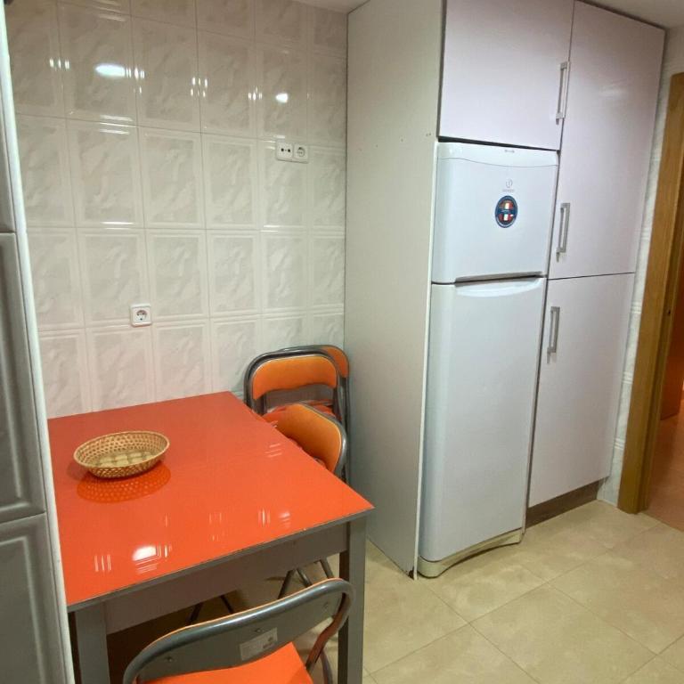 Las Flores - Three-Bedroom Apartment - 2