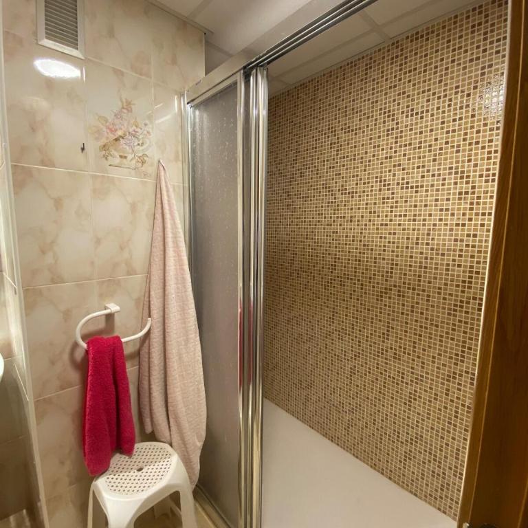 Las Flores - Three-Bedroom Apartment - 4