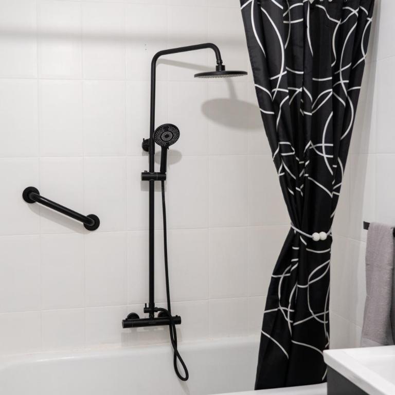 Moderno Piso Toledano - Apartamento de 2 dormitorios - 45