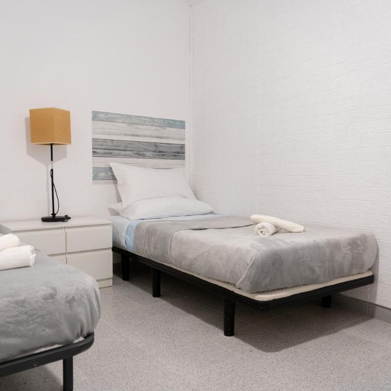 Moderno Piso Toledano - Apartamento de 2 dormitorios - 58