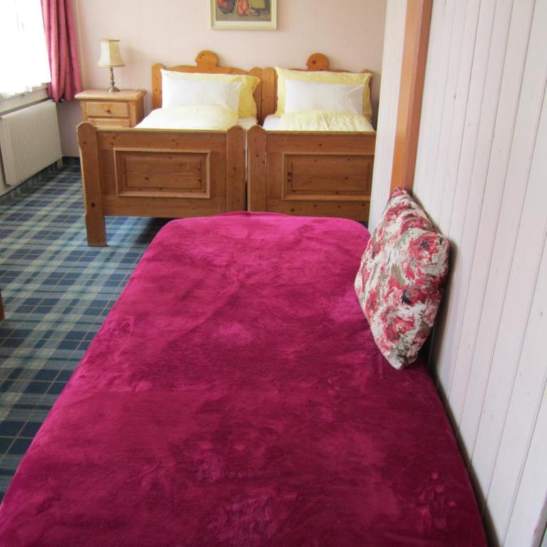 Baeren Hotel, The Bear Inn - Dreibettzimmer - 5