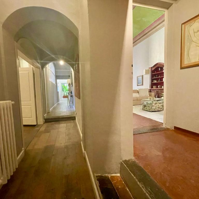 Florence Cozy Retreat - Appartamento con 2 Camere da Letto - 2