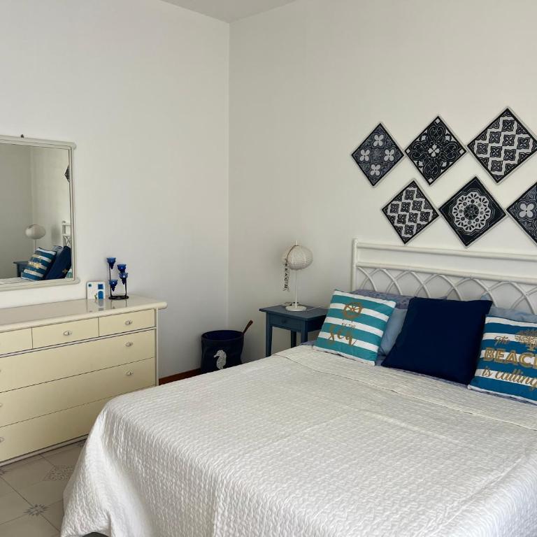 A Casitta - Two-Bedroom Apartment - 12