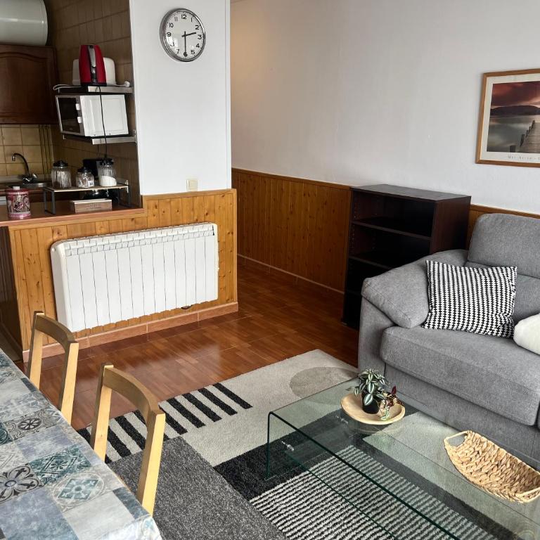 Apartamento a pie de Pistas con Parking Privado - Apartamento de 2 dormitorios - 9