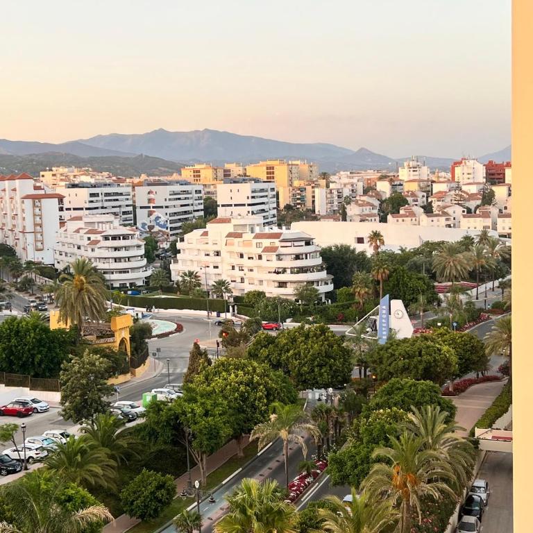 Estepona Port Apartment - Sea Views, Sleeps 6 - Two-Bedroom Apartment - 32