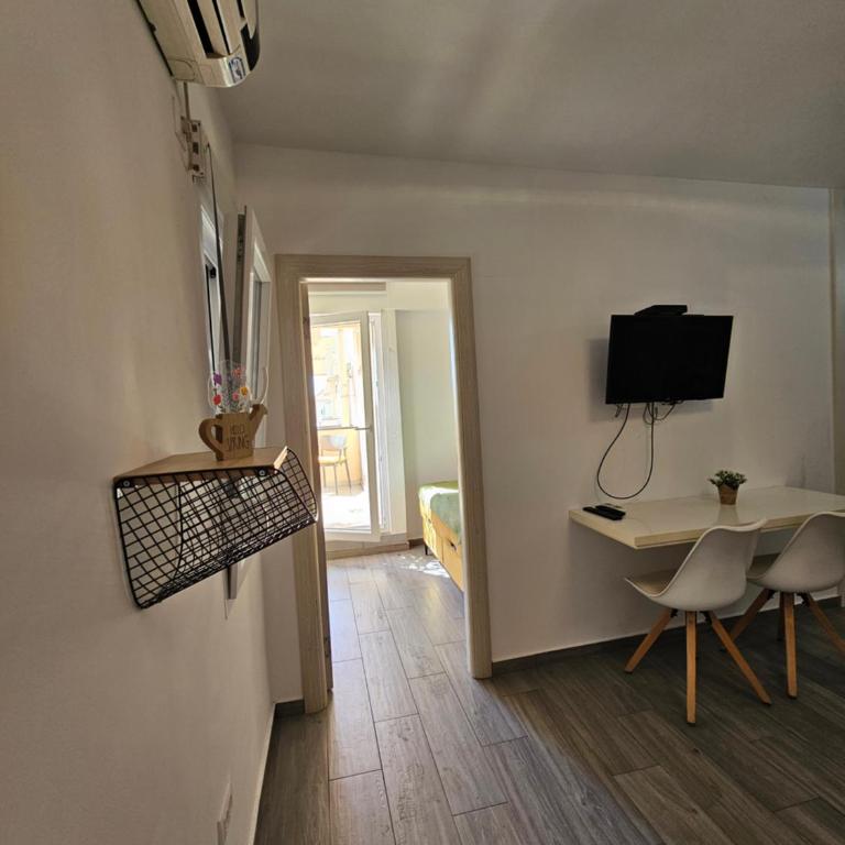 Apartments Danica - One-Bedroom Standard Apartment - 1