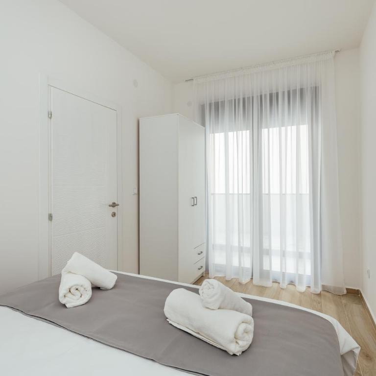 Apartments Ivo Herceg Novi - One-Bedroom Apartment - 3