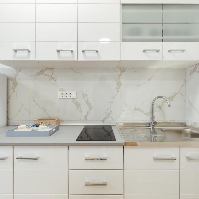 Apartments Ivo Herceg Novi - Two-Bedroom Apartment with Garden View - 5