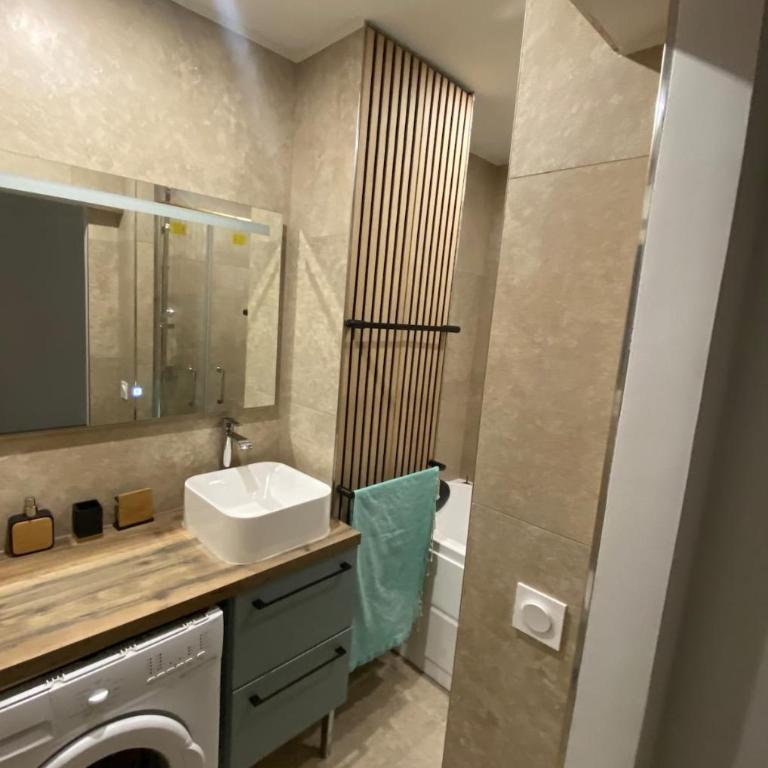 Balneo Clim Terrasse et Parking Relaxation Guarantie - Apartment mit 1 Schlafzimmer - 11