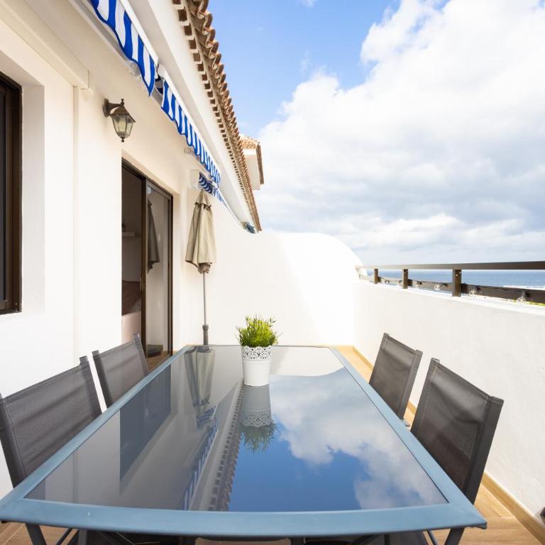 Seguro El Sol en Playa de la Arena - Apartamento con vistas al mar - 13