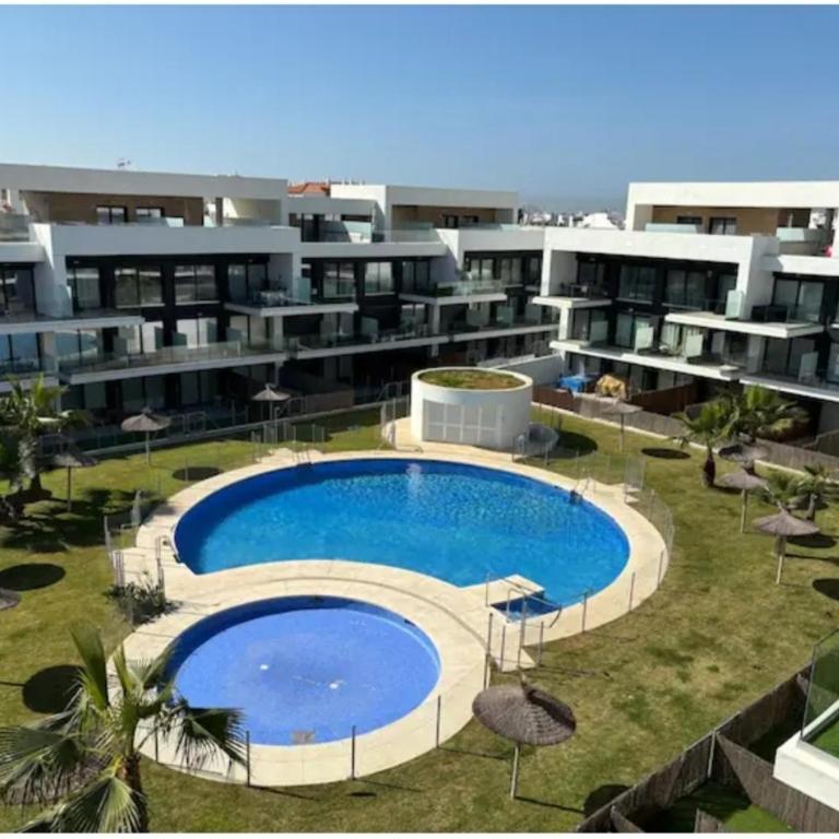 ATICO DÚPLEX A ESTRENAR "El Palacio de Zahara" - Three-Bedroom Apartment - 1