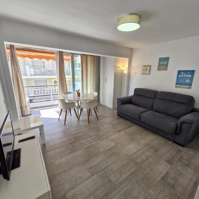 Salou Centro primera linea de mar - Apartamento de 1 dormitorio - 2