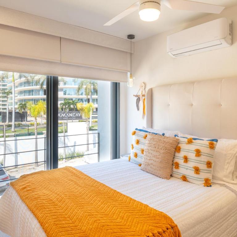 Retiro costero moderno y moderno en Casa Vista Belcara - Casa Vacacional de 3 dormitorios - 34