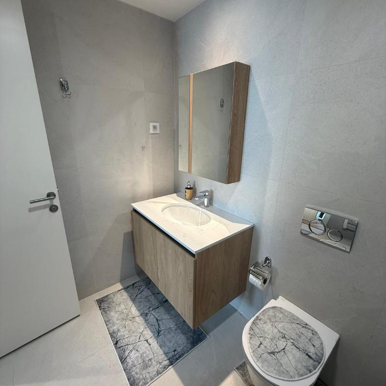 Q4 Comfort Apartment - Two-Bedroom Apartment - 10