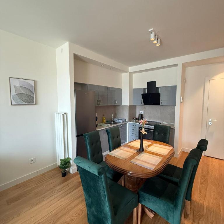 Q4 Comfort Apartment - Two-Bedroom Apartment - 15